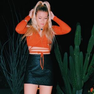 Brand new wrap crop top